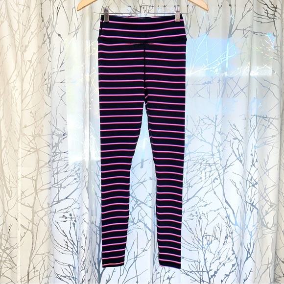 Spiritual Gangster black pink purple watermelon stripe the essential leggings - Picture 2 of 10